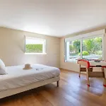 Noa - Superbe Piscine 8 Personnes Villa